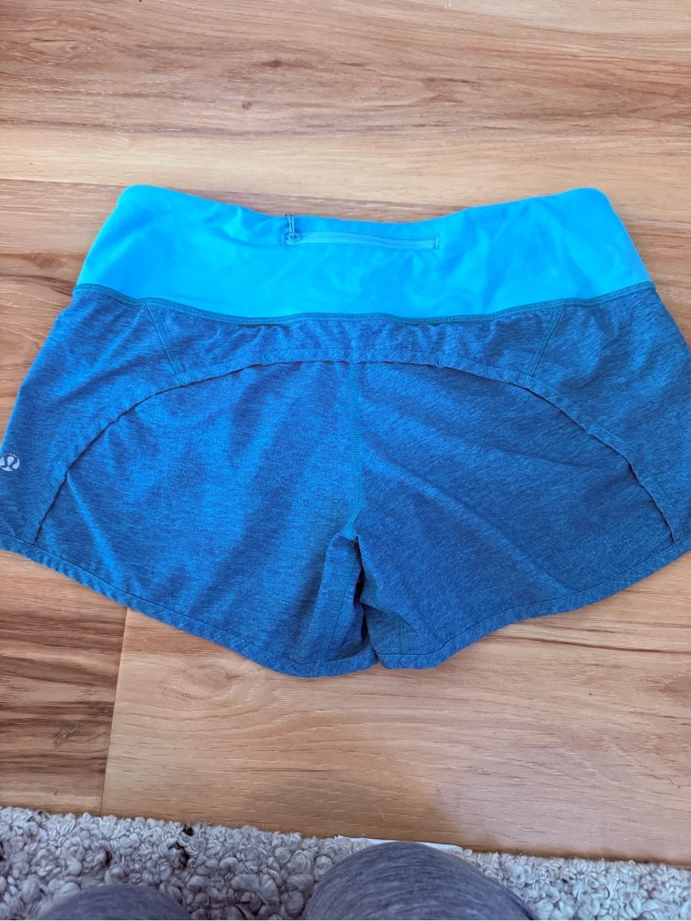 Lululemon 4 inch speed up shorts